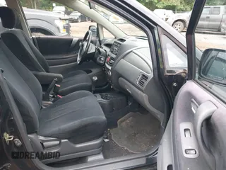2004 Suzuki Aerio S z VIN JS2RA61S045207428, wystawiony jako IAAI lot #42340536 z przebiegiem 83 056 mil mil oraz . Historia ofert i sprzedaży dostępna na DreamBid. Obrazek 5.