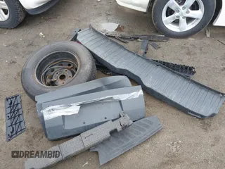 2015 Ford Transit XL с VIN 1FMZK1YM6FKA19837, выставлен на аукционе IAAI как лот 42367993 с пробегом 138 900 миль миль и . История ставок и продаж доступна на DreamBid. Изображение 12.