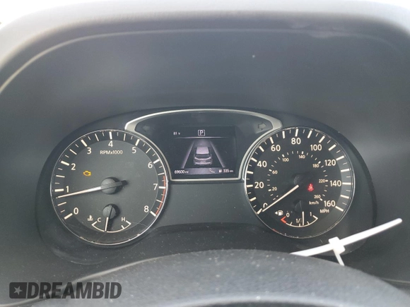 2017 Nissan Pathfinder SV with VIN 5N1DR2MN3HC687473, listed as a Copart auction lot 63376195 with 69,600 mi miles and Salvage title. Bid and sale history available at DreamBid. Image 9.