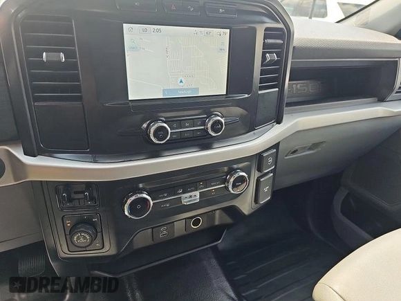 2022 Ford F-150 XL z VIN 1FTFW1EDXNFB38773, wystawiony jako IAAI lot #42851413 z przebiegiem 47 347 mil mil oraz . Historia ofert i sprzedaży dostępna na DreamBid. Obrazek 24.