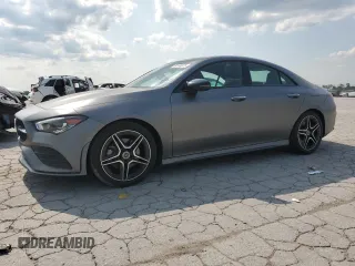 2021 Mercedes-Benz CLA 250 with VIN W1K5J4HB8MN226060, listed as a Copart auction lot 60136875 with 33,676 mi miles and Salvage title. Bid and sale history available at DreamBid. Image 1.