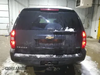2010 Chevrolet Tahoe LT z VIN 1GNUKBE03AR186637, wystawiony jako Copart lot #44437825 z przebiegiem 223 361 mil mil oraz Szkoda całkowita • Salvage title. Historia ofert i sprzedaży dostępna na DreamBid. Obrazek 6.
