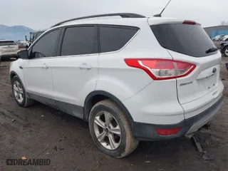 2015 Ford Escape SE with VIN 1FMCU9GX8FUC80918, listed as a IAAI auction lot 41694880 with 182,929 mi miles. Bid and sale history available at carsss.com. Image 3.