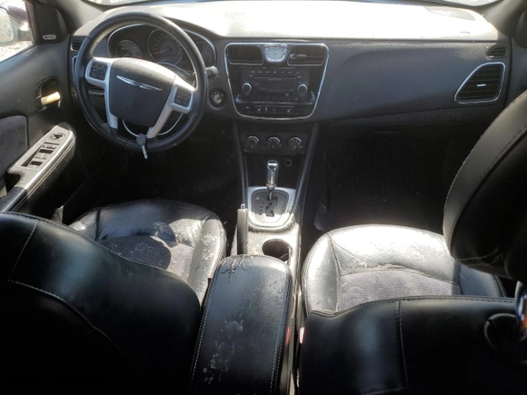 2013 Chrysler 200 Limited with VIN 1C3CCBCG2DN501865, listed as a Copart auction lot 61348954 with 0 mi miles and Salvage Title. Bid and sale history available at carsss.com. Image 8.