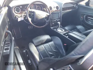 2007 Bentley Continental GT z VIN SCBDR33W97C043904, wystawiony jako Copart lot #52854405 z przebiegiem 54 335 mil mil oraz Szkody całkowita. Historia ofert i sprzedaży dostępna na DreamBid. Obrazek 8.