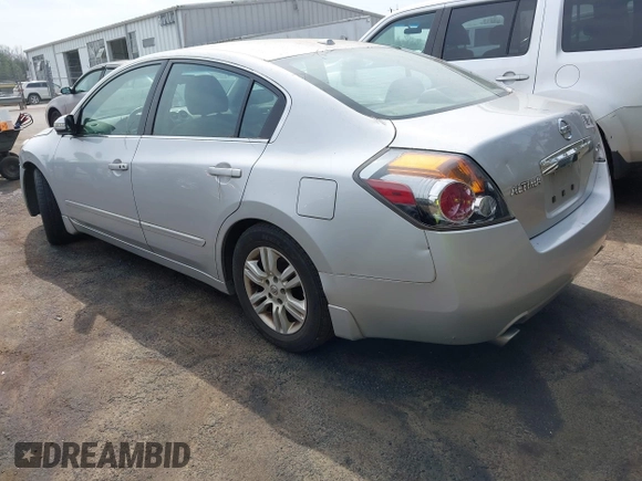 2012 Nissan Altima 2.5 S with VIN 1N4AL2AP1CN530249, listed as a IAAI auction lot 41812054 with 195,360 mi miles. Bid and sale history available at carsss.com. Image 3.