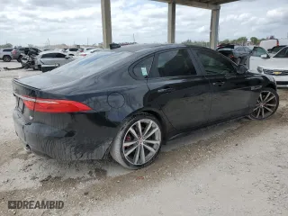 2016 Jaguar XF S with VIN SAJBG4BV7GCY09767, listed as a Copart auction lot 53995175 with 45,288 mi miles and Clean Title. Bid and sale history available at carsss.com. Image 3.