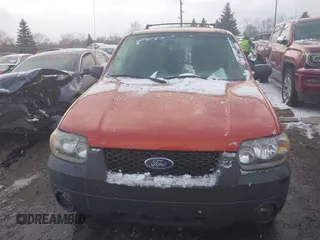 2006 Ford Escape XLT with VIN 1FMYU03Z66KD02998, listed as a IAAI auction lot 41414402 with 102,147 mi miles. Bid and sale history available at carsss.com. Image 12.