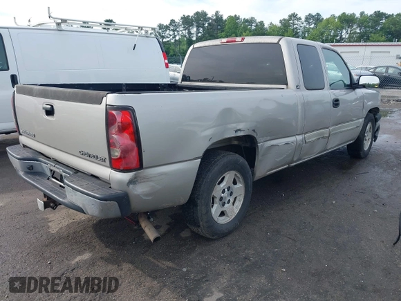2005 Chevrolet Silverado 1500 LT z VIN 1GCEC19T25Z189317, wystawiony jako IAAI lot #42478193 z przebiegiem 172 659 mil mil oraz . Historia ofert i sprzedaży dostępna na DreamBid. Obrazek 4.