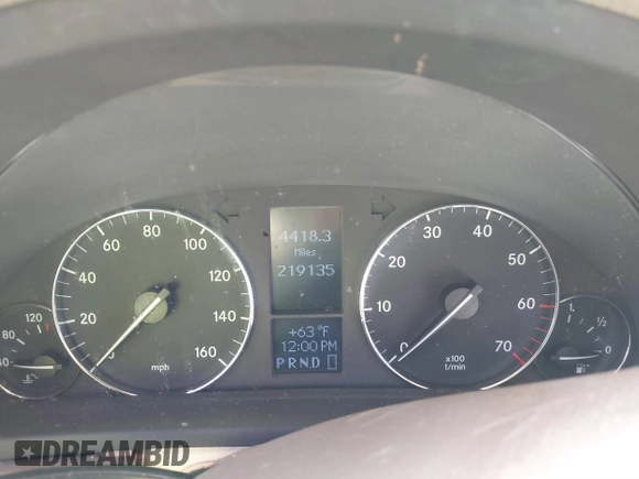 2005 Mercedes-Benz C 240 with VIN WDBRF61J25A701333, listed as a IAAI auction lot 41727842 with 219,135 mi miles and . Bid and sale history available at DreamBid. Image 7.