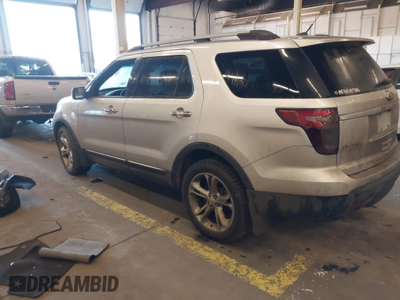 2013 Ford Explorer Limited z VIN 1FM5K8F81DGC06481, wystawiony jako IAAI lot #41450796 z przebiegiem 173 488 mil mil oraz . Historia ofert i sprzedaży dostępna na DreamBid. Obrazek 3.