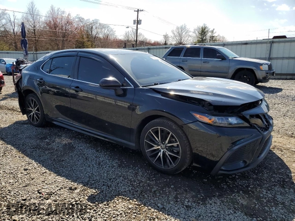 2021 Toyota Camry SE Nightshade with VIN 4T1G11AK8MU582554, listed as a Copart auction lot 50228315 with 65,662 mi miles and Salvage Title. Bid and sale history available at carsss.com. Image 4.