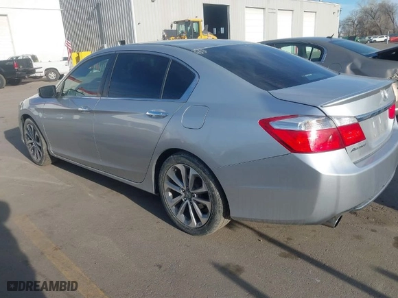 2014 Honda Accord Sedan Sport with VIN 1HGCR2F54EA276847, listed as a IAAI auction lot 41875985 with 132,292 mi miles. Bid and sale history available at carsss.com. Image 3.