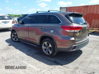 2018 Toyota Highlander Limited с VIN 5TDDZRFH7JS492422, выставлен на аукционе IAAI как лот 41125631 с пробегом 112 045 миль миль и . История ставок и продаж доступна на DreamBid. Изображение 3.