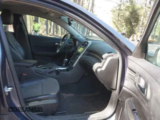 2015 Chevrolet Malibu LT with VIN 1G11D5SL1FF245966, listed as a IAAI auction lot 42071918 with 19,448 mi miles and . Bid and sale history available at DreamBid. Image 5.
