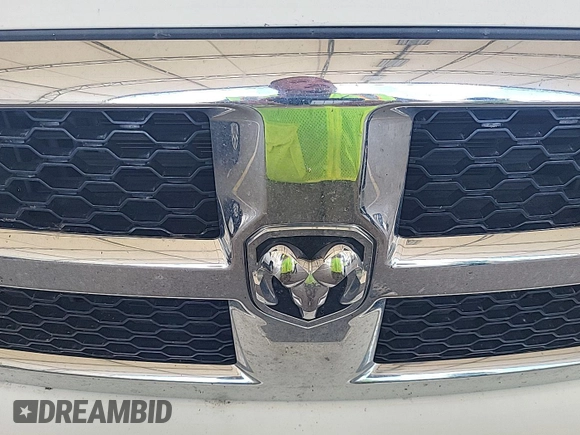 2019 Ram 1500 Tradesman с VIN 3C6JR6DT0KG560768, выставлен на аукционе IAAI как лот 42835356 с пробегом 115 811 миль миль и . История ставок и продаж доступна на DreamBid. Изображение 40.