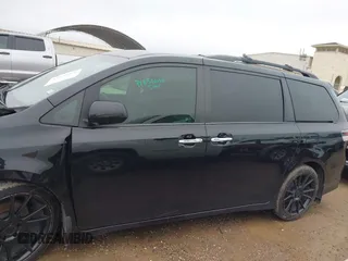 2017 Toyota Sienna SE with VIN 5TDXZ3DC2HS783440, listed as a IAAI auction lot 41549026 with 179,744 mi miles and . Bid and sale history available at DreamBid. Image 14.