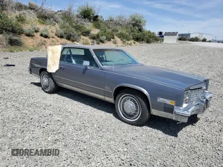 1980 Cadillac Eldorado z VIN 6L578AE609480, wystawiony jako Copart lot #58422345 z przebiegiem 85 604 mil mil oraz Tytuł czysty. Historia ofert i sprzedaży dostępna na DreamBid. Obrazek 4.