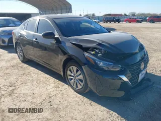 2025 Nissan Sentra S with VIN 3N1AB8BV6SY262493, listed as a IAAI auction lot 41392051 with 942 mi miles and . Bid and sale history available at DreamBid. Image 1.