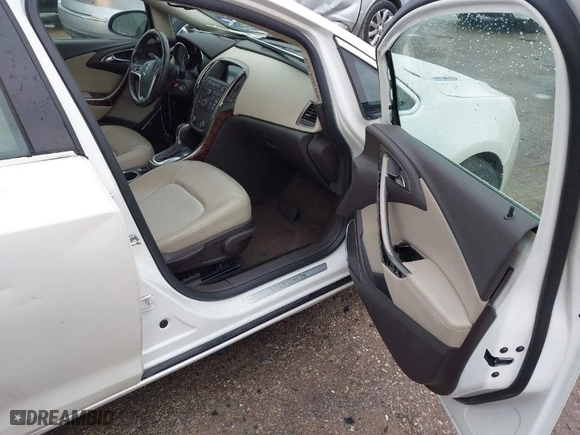 2013 Buick Verano with VIN 1G4PP5SK8D4191117, listed as a IAAI auction lot 41564451 with 177,325 mi miles. Bid and sale history available at carsss.com. Image 5.