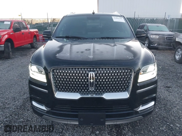 2018 Lincoln Navigator Select z VIN 5LMJJ2JT9JEL05516, wystawiony jako IAAI lot #41801291 z przebiegiem 100 487 mil mil oraz . Historia ofert i sprzedaży dostępna na DreamBid. Obrazek 12.