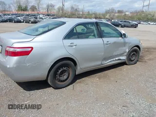 2009 Toyota Camry with VIN 4T1BE46K39U383900, listed as a IAAI auction lot 41930066 with 124,387 mi miles. Bid and sale history available at carsss.com. Image 4.