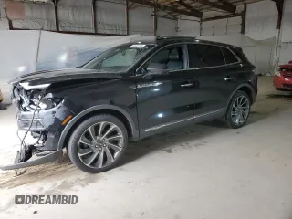 2019 Lincoln Nautilus Reserve z VIN 2LMPJ8LP0KBL23002, wystawiony jako Copart lot #49826705 z przebiegiem Nie podano mil oraz Szkoda całkowita • Salvage title. Historia ofert i sprzedaży dostępna na DreamBid. Obrazek 1.