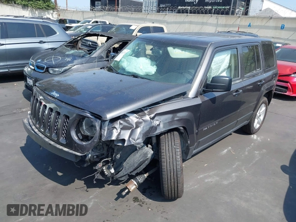 2016 Jeep Patriot Latitude with VIN 1C4NJRFB2GD637975, listed as a IAAI auction lot 42662174 with 115,709 mi miles and . Bid and sale history available at DreamBid. Image 2.