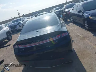 2018 Lincoln MKZ Select z VIN 3LN6L5C90JR625598, wystawiony jako IAAI lot #42189498 z przebiegiem 98 803 mil mil oraz . Historia ofert i sprzedaży dostępna na DreamBid. Obrazek 15.