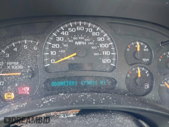 2003 Chevrolet Silverado 2500 LS z VIN 1GCGK29U43Z166595, wystawiony jako IAAI lot #42259952 z przebiegiem 179 831 mil mil oraz . Historia ofert i sprzedaży dostępna na DreamBid. Obrazek 7.