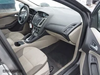2014 Ford Focus SE with VIN 1FADP3F27EL428277, listed as a IAAI auction lot 41649278 with 113,977 mi miles. Bid and sale history available at carsss.com. Image 5.