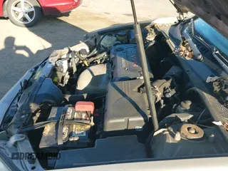 2005 Toyota Camry STD z VIN 4T1BE32K35U070789, wystawiony jako IAAI lot #43363014 z przebiegiem 171 714 mil mil oraz . Historia ofert i sprzedaży dostępna na DreamBid. Obrazek 13.