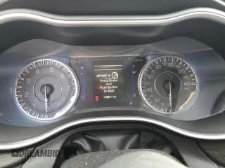 2015 Chrysler 200 Limited z VIN 1C3CCCAG2FN516524, wystawiony jako Copart lot #48309414 z przebiegiem 168 517 mil mil oraz Szkoda całkowita • Salvage title. Historia ofert i sprzedaży dostępna na DreamBid. Obrazek 9.