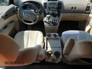 2008 Kia Sedona LX with VIN KNDMB233686258416, listed as a Copart auction lot 68587494 with 153,536 mi miles and Clean Title. Bid and sale history available at carsss.com. Image 8.
