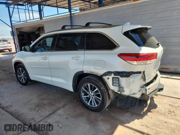 2018 Toyota Highlander SE z VIN 5TDJZRFH2JS550407, wystawiony jako Copart lot #61050545 z przebiegiem 71 711 mil mil oraz Szkoda całkowita • Salvage title. Historia ofert i sprzedaży dostępna na DreamBid. Obrazek 2.