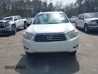 2010 Toyota Highlander Limited with VIN 5TDYK3EH5AS016027, listed as a IAAI auction lot 41721632 with 224,068 mi miles and . Bid and sale history available at DreamBid. Image 12.