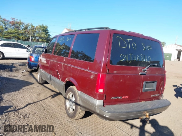 2003 Chevrolet Astro z VIN 1GNEL19X43B128003, wystawiony jako IAAI lot #40588182 z przebiegiem Nie podano mil oraz . Historia ofert i sprzedaży dostępna na DreamBid. Obrazek 3.
