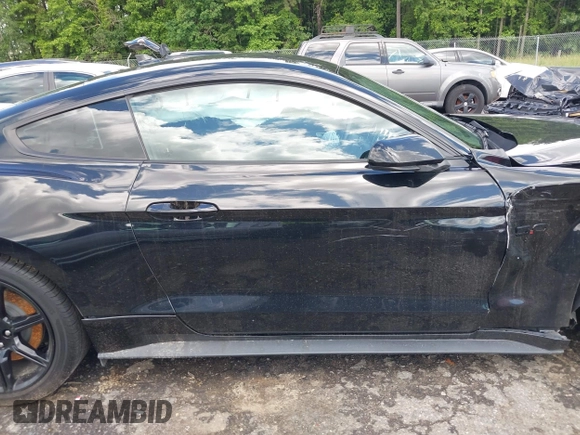 2020 Ford Mustang GT with VIN 1FA6P8CF3L5168510, listed as a IAAI auction lot 42206570 with 34,418 mi miles and . Bid and sale history available at DreamBid. Image 13.