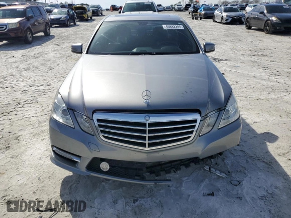 2012 Mercedes-Benz E-Class E 350 Luxury with VIN WDDHF8JB9CA605090, listed as a Copart auction lot 45882205 with 153,399 mi miles and Salvage Title. Bid and sale history available at carsss.com. Image 5.