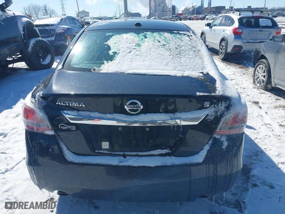 2015 Nissan Altima 2.5 with VIN 1N4AL3AP2FN893329, listed as a IAAI auction lot 41624345 with 154,065 mi miles. Bid and sale history available at carsss.com. Image 16.