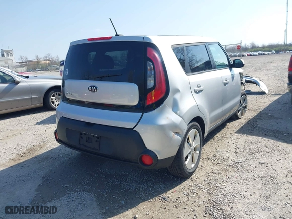 2016 Kia Soul with VIN KNDJN2A22G7844219, listed as a IAAI auction lot 42065425 with 125,366 mi miles. Bid and sale history available at carsss.com. Image 4.