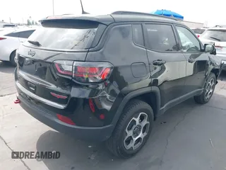 2022 Jeep Compass Trailhawk с VIN 3C4NJDDB1NT227990, выставлен на аукционе IAAI как лот 42574077 с пробегом Не указан миль и . История ставок и продаж доступна на DreamBid. Изображение 4.