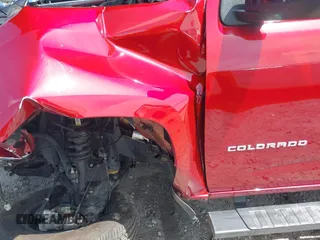 2021 Chevrolet Colorado 4WD Z71 с VIN 1GCGTDEN4M1197644, выставлен на аукционе IAAI как лот 42206486 с пробегом 38 107 миль миль и . История ставок и продаж доступна на DreamBid. Изображение 22.