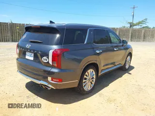 2020 Hyundai Palisade Limited with VIN KM8R5DHE4LU082503, listed as a IAAI auction lot 42294009 with 34,060 mi miles and . Bid and sale history available at DreamBid. Image 4.