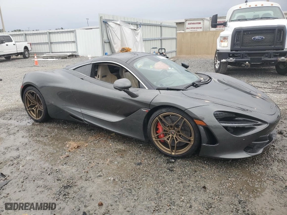 2018 McLaren 720S with VIN SBM14DCA1JW001121, listed as a Copart auction lot 85629594 with 15,342 mi miles and Salvage Title. Bid and sale history available at carsss.com. Image 4.