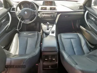2012 BMW 3 Series 328i z VIN WBA3A5G55CNP17958, wystawiony jako Copart lot #62470935 z przebiegiem 177 158 mil mil oraz Czysty tytuł • Clean title. Historia ofert i sprzedaży dostępna na DreamBid. Obrazek 8.
