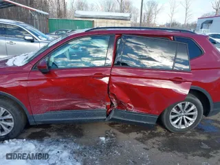 2019 Volkswagen Tiguan S with VIN 3VV1B7AX6KM075645, listed as a IAAI auction lot 41271492 with 73,663 mi miles. Bid and sale history available at carsss.com. Image 6.
