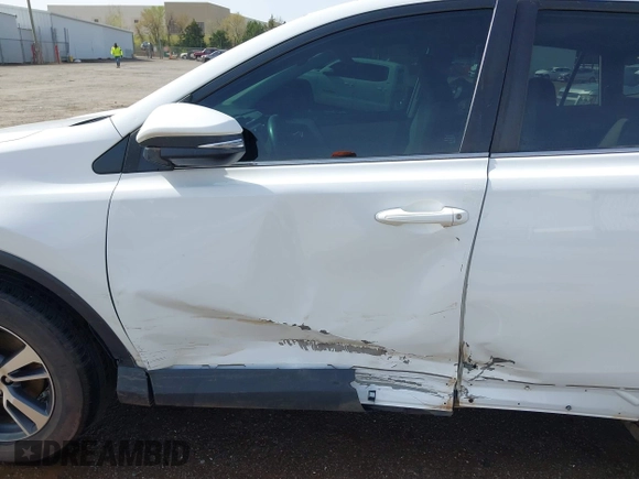2017 Toyota RAV4 XLE with VIN 2T3WFREV3HW324973, listed as a IAAI auction lot 41778641 with 113,617 mi miles and . Bid and sale history available at DreamBid. Image 6.