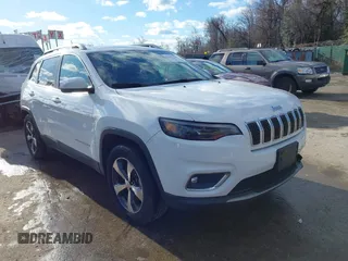 2019 Jeep Cherokee Limited with VIN 1C4PJMDX6KD135313, listed as a IAAI auction lot 41582148 with 75,803 mi miles. Bid and sale history available at carsss.com. Image 1.