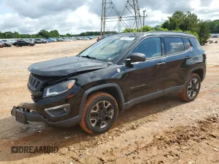 2017 Jeep Compass Trailhawk with VIN 3C4NJDDB0HT635580, listed as a Copart auction lot 56257975 with 87,563 mi miles and Salvage title. Bid and sale history available at DreamBid. Image 1.
